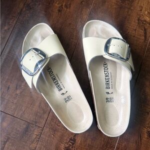 Birkenstock Butter Yellow Sandals with Metallic Buckle